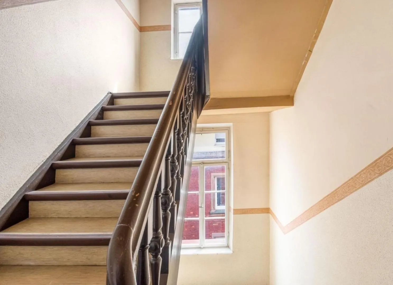 Grosse 4-Zimmer Wohnung Mit Burgblick, Kinder Wilkommen Nuremberg