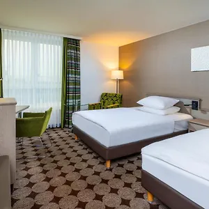 4* Hotel Moevenpick Airport